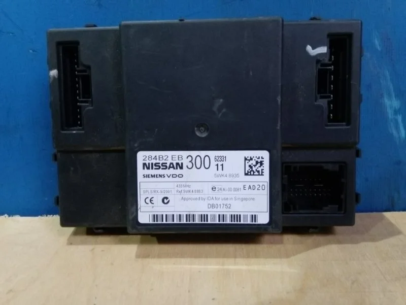 Блок комфорта Nissan Navara D40 2005-2010 284B2EB300 2.5 YD25