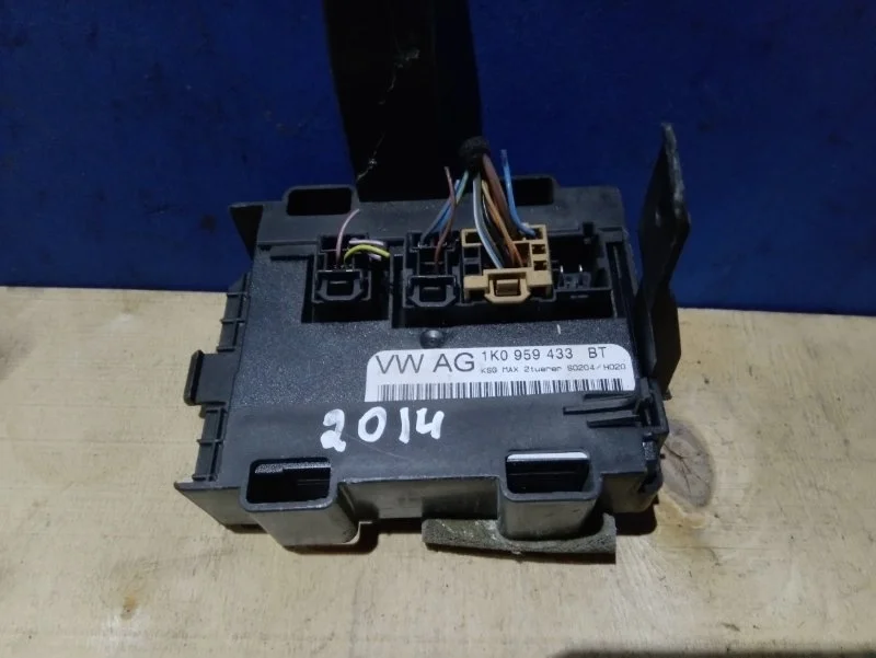 Блок комфорта Skoda Octavia A5 2004-2013 1K0959433BT