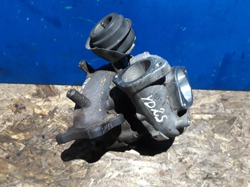 Турбина Nissan Navara D40 2005-2010 14411EC00C 2.5 YD25