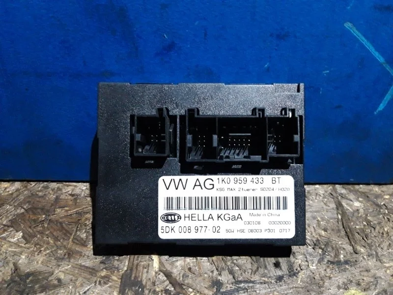 Блок комфорта Volkswagen Jetta 5 2005-2011 1K0959433BT