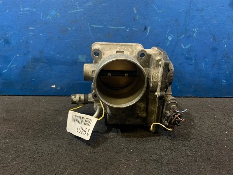 Дроссельная заслонка Toyota Avensis T250 2003-2008 220300D011 1.8 1ZZFE