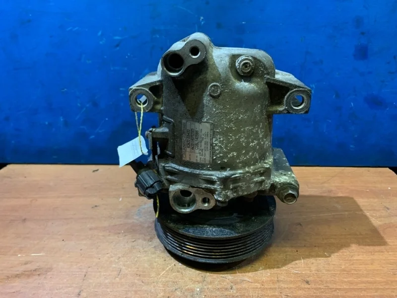 Компрессор кондиционера Nissan Navara D40 2005-2010 92600EB400 2.5 YD25