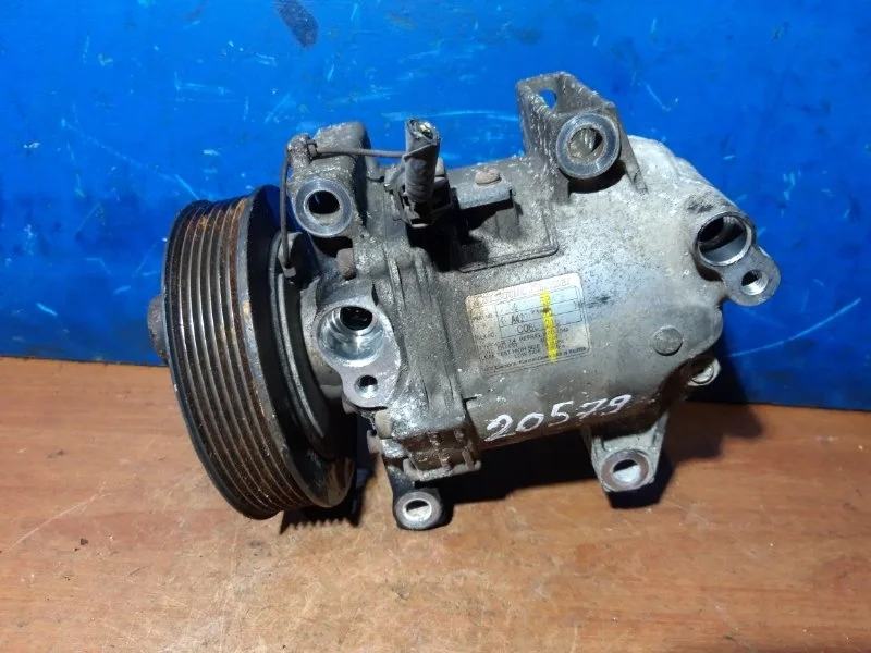 Компрессор кондиционера Nissan Navara D40 2005-2010 92600EB40E 2.5 YD25