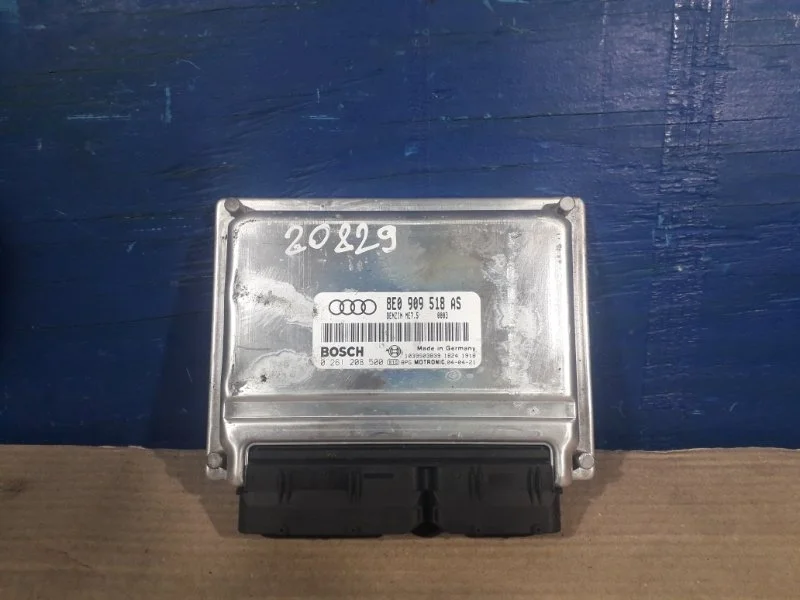 Блок управления двигателем, эбу Audi A4 B6 2000-2004 8E0909518AS 1.8 BEX