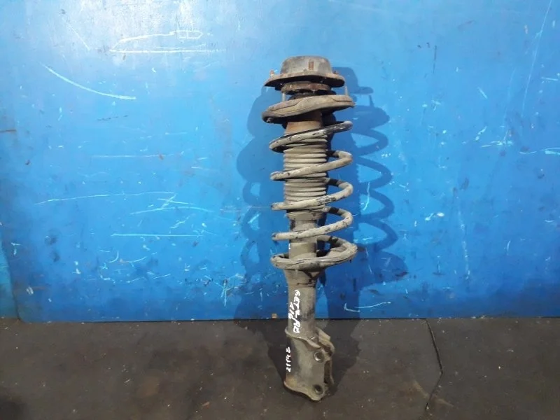 Амортизатор Hyundai Getz 2002-2011 546601C300, передний правый