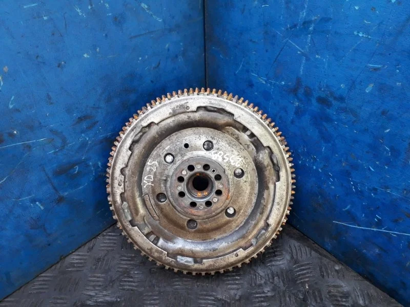 Маховик Nissan Pathfinder R51 2005-2009 12310EB30A 2.5 YD25