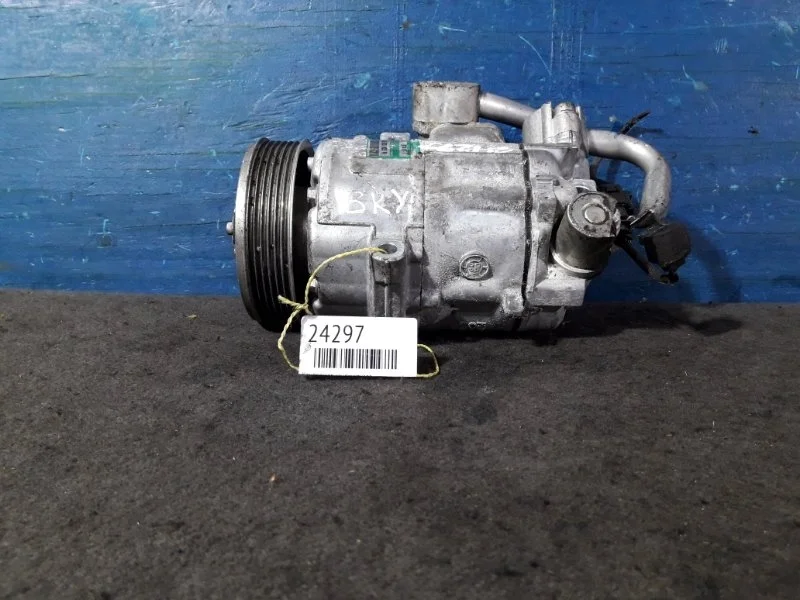 Компрессор кондиционера Skoda Fabia 1 1999-2007 6Q0820803R 1.4 BKY