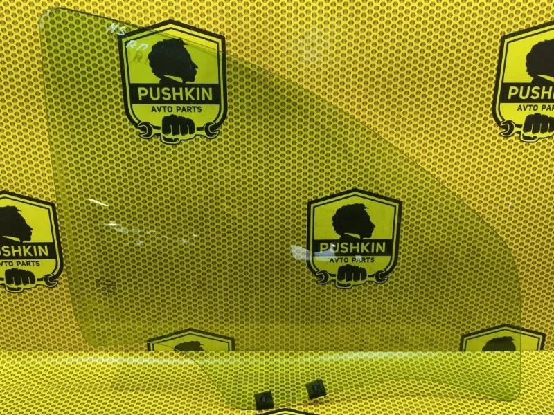 Стекло двери переднее правое Renault Duster HS H4M