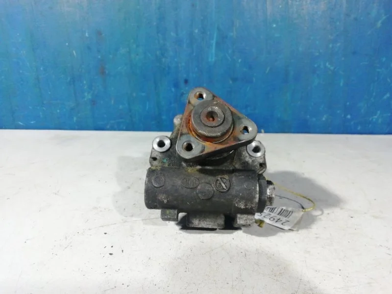 Насос ГУР Bmw 3 E46 1998-2005 32416756582 2.5 M54B25