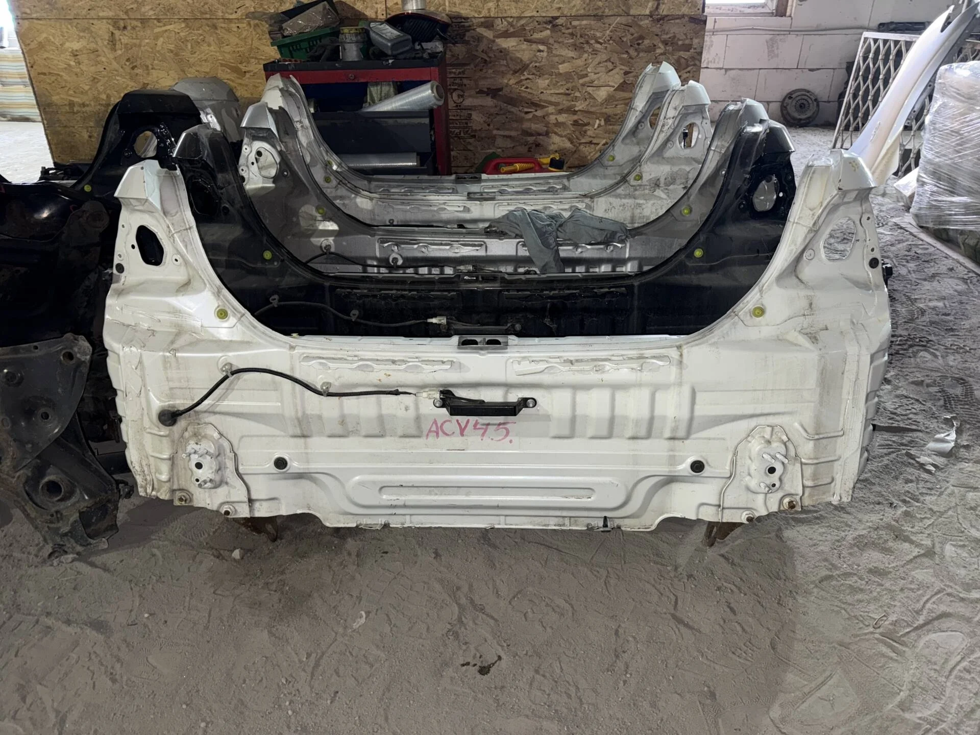 Панель задняя Toyota Camry ACV40