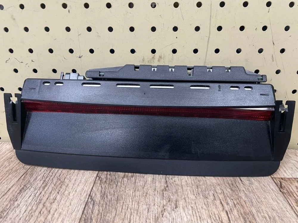 Фонарь задний (стоп сигнал) Volkswagen Passat CC B6 (2008—2012) Passat CC B6 (2008—2012) 358