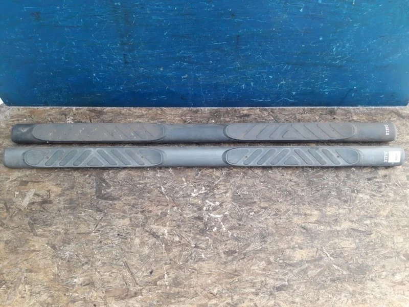 Пороги подножки Nissan Navara D40 2005-2014 96100ZP10A