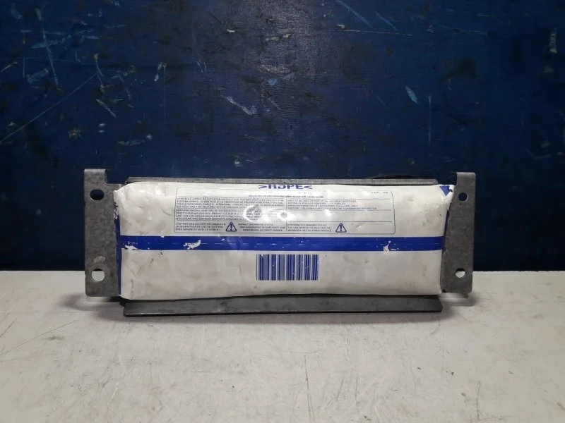 Подушка безопасности в торпеду Nissan Navara D40 2005-2014 98515EB300, правая