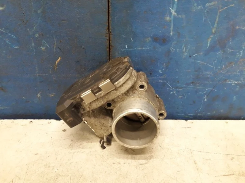 Дроссельная заслонка Ford Fiesta Mk6 2006-2012 8A6G9F991AB 1.6 FYJA