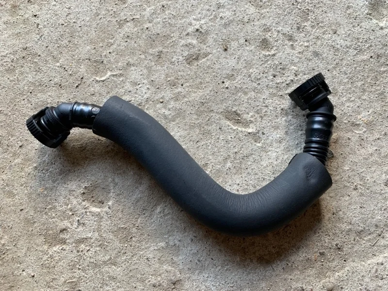 Патрубок воздушный Audi A4 B8