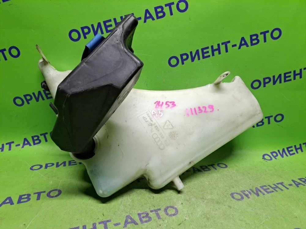 Бачок стеклоомывателя Audi A5 2010 8T0955453C 8TA CDNC