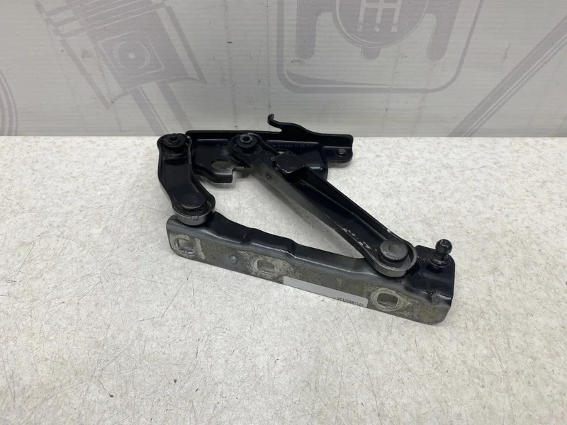 Петля капота левая Mercedes-benz 2008 W211