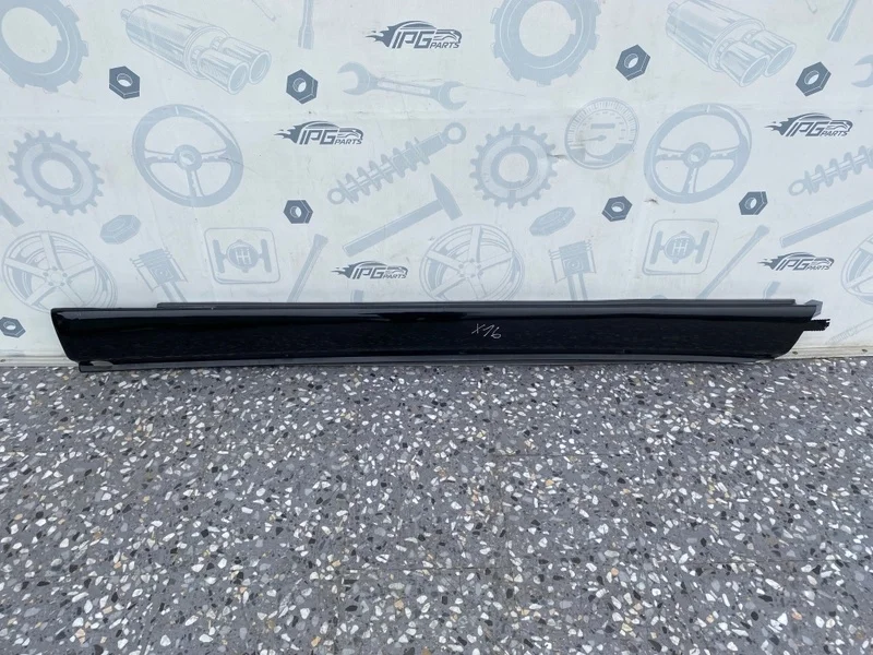 Накладка порога правая Mercedes-benz ML 2003 W163