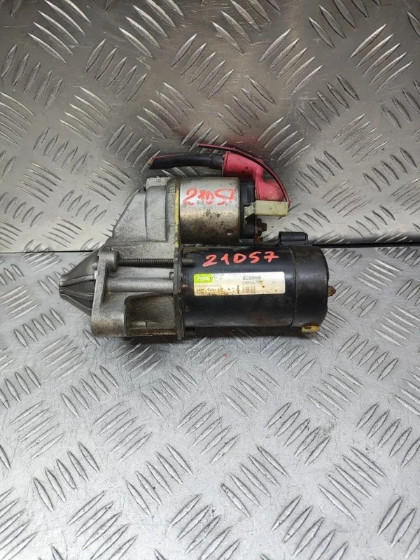 Стартер Mitsubishi Carisma MD308088 1.6