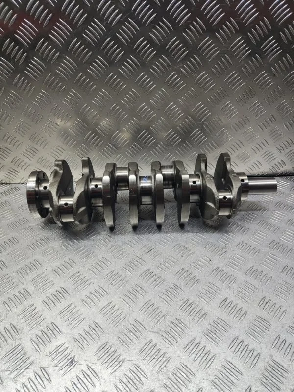 Коленвал Mitsubishi L200 2015-2020 1100A261 KK/KL 4N15