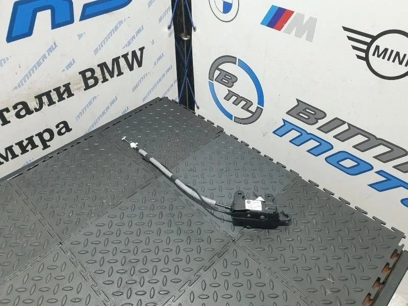 Замок багажника Bmw X5 2014 51247351058 F15 N63B44B, правый