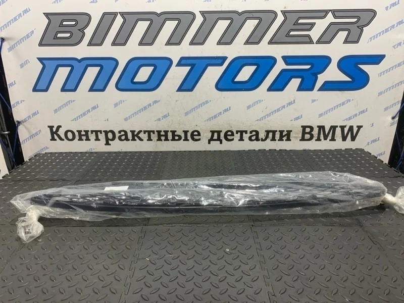 Решетка в бампер Bmw X6 51117176282 E71/E72, передняя