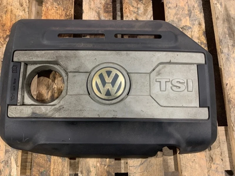 Крышка двигателя Volkswagen Tiguan 2007-2011