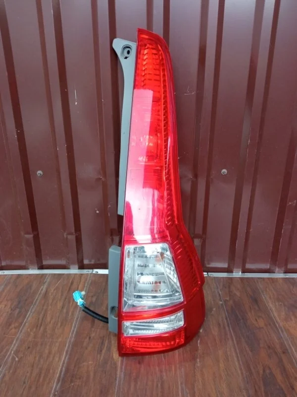 Фонарь Honda CR-V 3 2007-2012