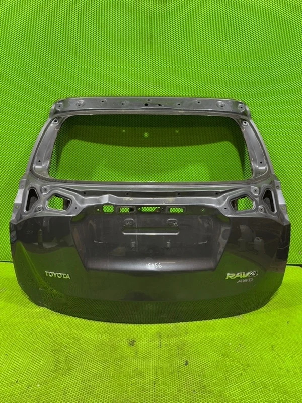 Крышка багажника Toyota Rav 4 40 6700542430