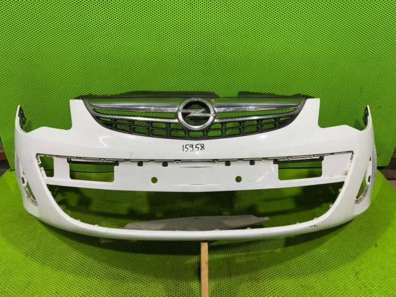 Бампер Opel Corsa D 13285996, передний