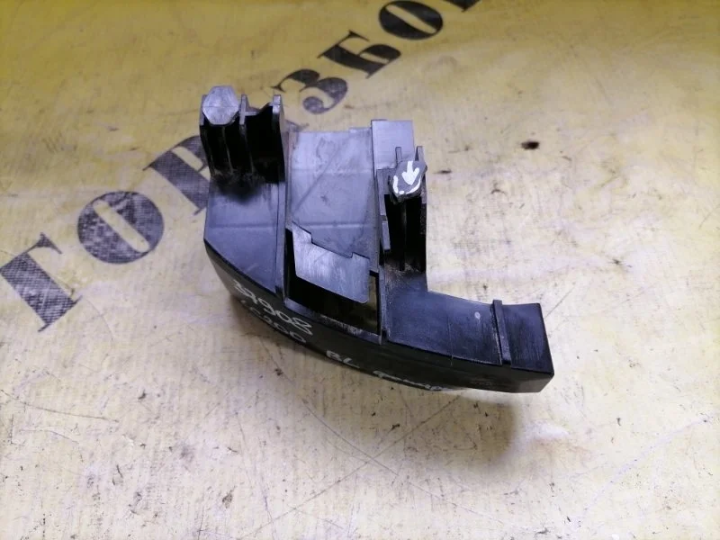 Кронштейн заднего бампера левый Toyota Land Cruiser 200 2008-2021 2013 5256360040 4.5 1VDFTV 235Л/С DIESEL TURBO