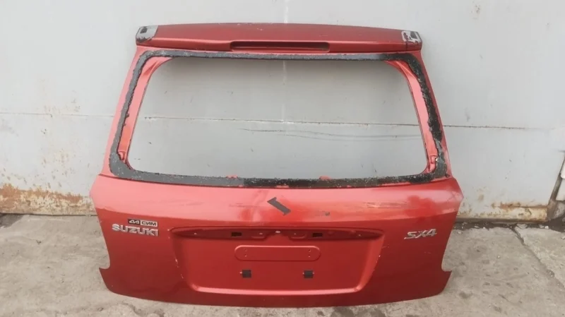 Крышка багажника задняя Suzuki Sx4 YA