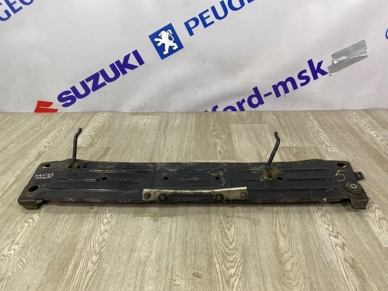 Траверс акпп SUZUKI GRAND VITARA 2011