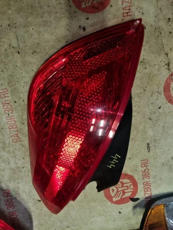 Фонарь Peugeot 308 2011 4C