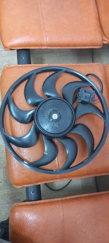 Вентилятор радиатора Opel Mokka 2012-2016