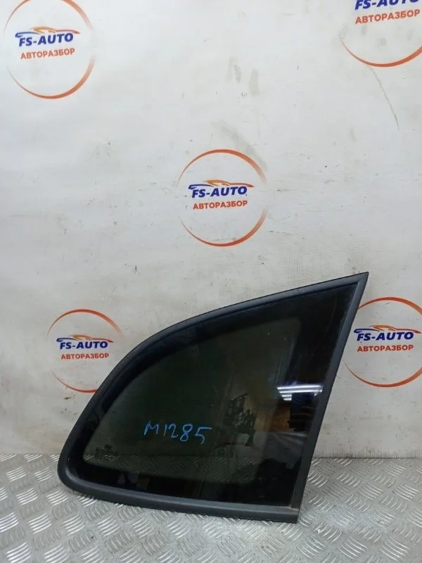 Форточка кузова Hyundai Santa-Fe 2008 SUV