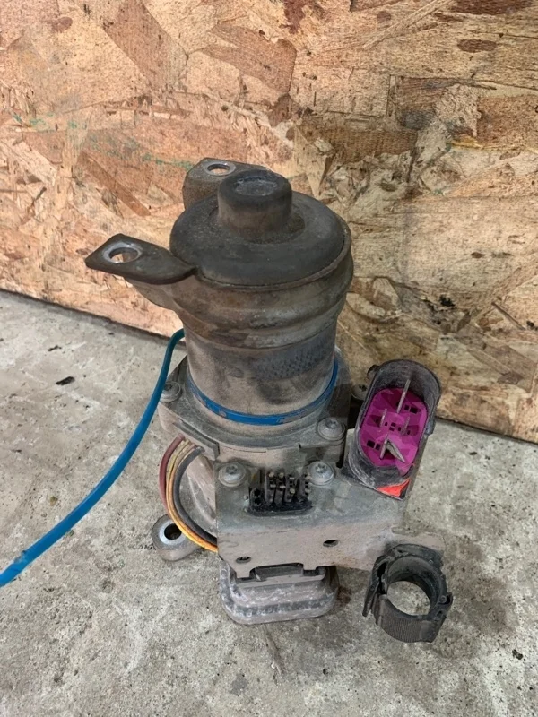 Мотор раздаточной коробки Volkswagen Touareg 2007-2010