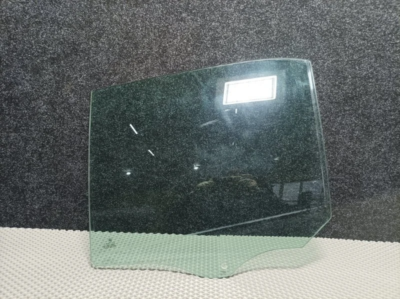 Стекло двери Bmw 7 2000 51348163845 E38 M57D30, заднее левое