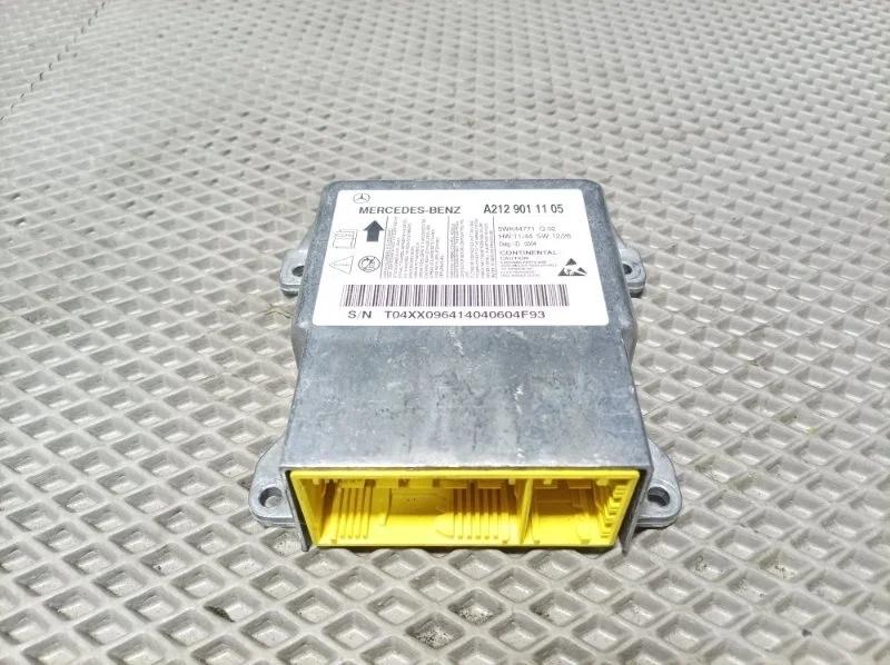 Блок srs Mercedes-Benz E-Klasse 2014 A2129011105 W212 M274.920