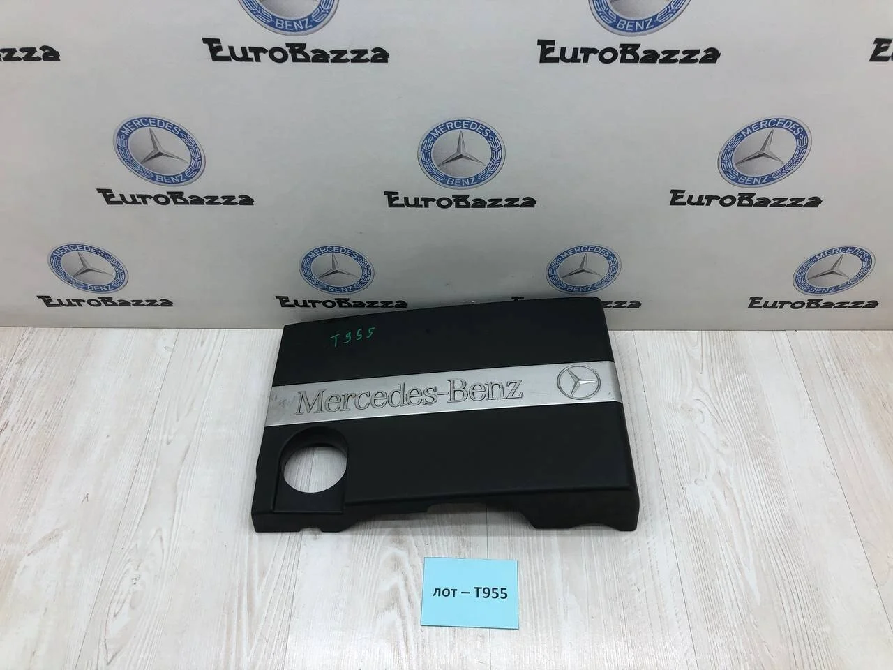 Крышка двигателя Mercedes М271