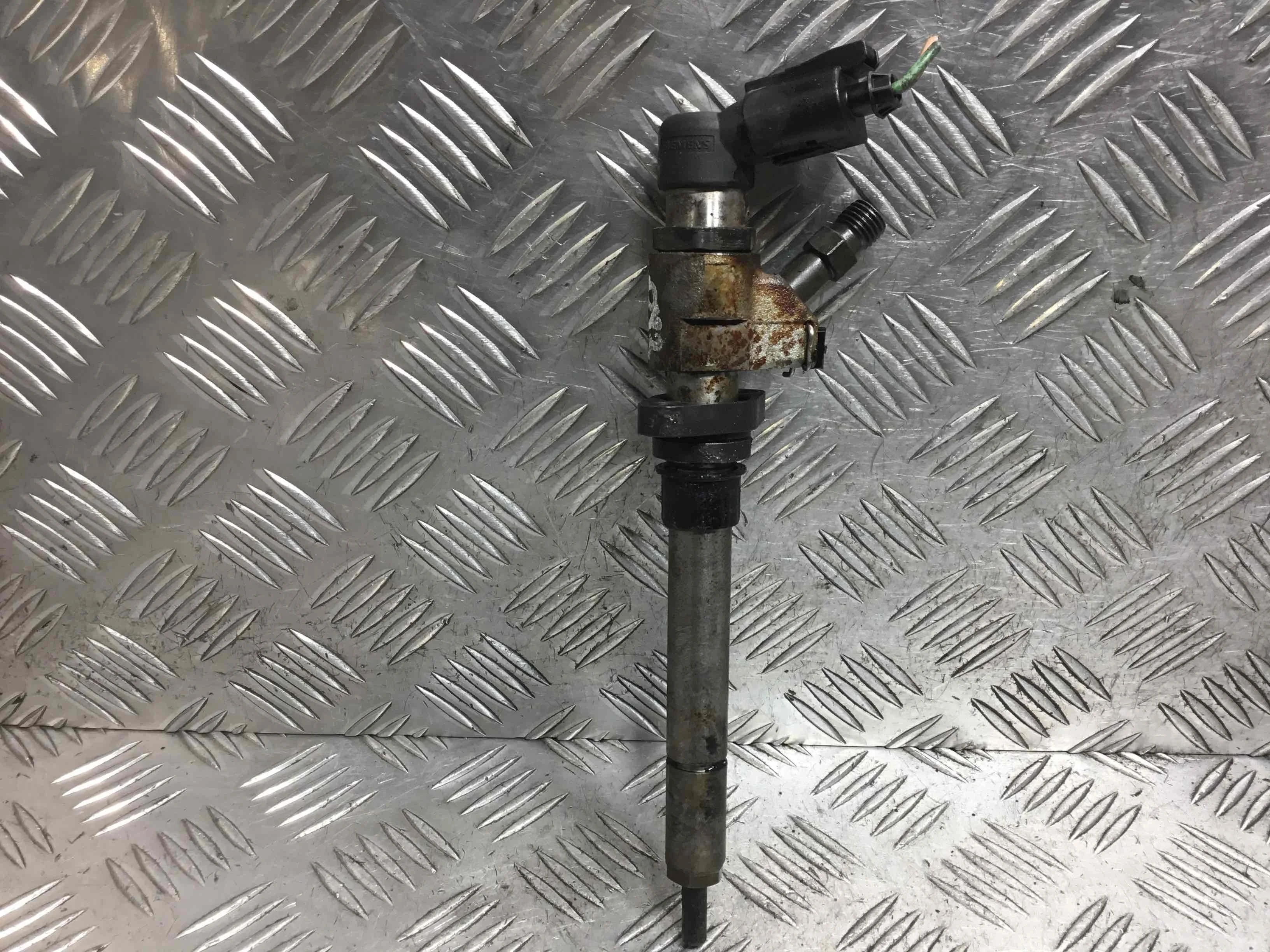 Форсунка Citroen C5 C5 I (DC,DE,RE,RC) 2001 - 2008 дизель 2.0 HDI Механика Седан