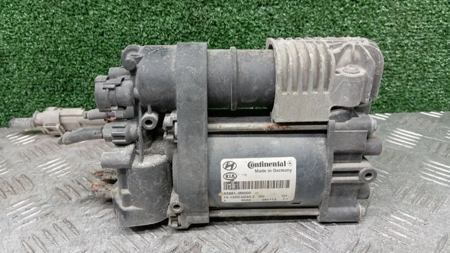 компрессор подвески Hyundai G6DB BH Hyundai Genesis G6DB BH 558813M000