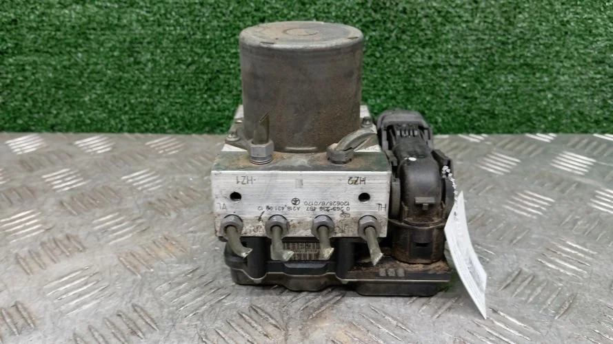 блок abs Mercedes-Benz 276952 C219,C218 Mercedes-Benz Cls 350,Cls-Class 276952 C219,C218 A2184310912