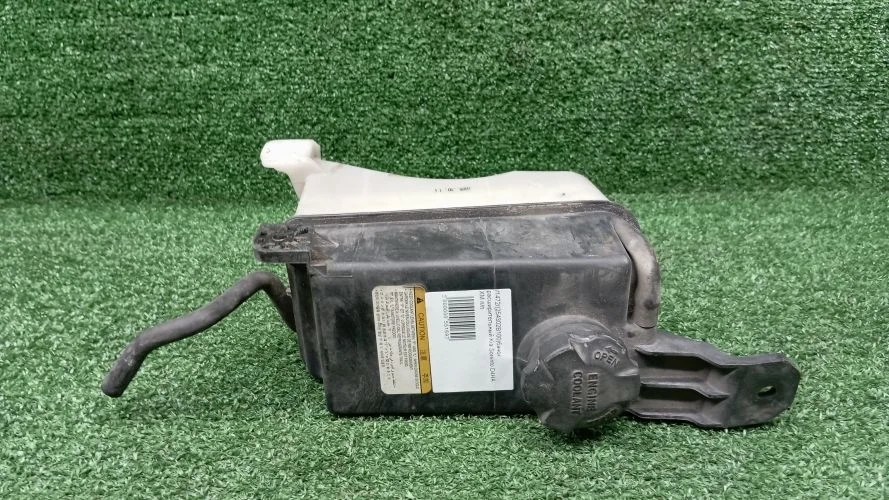 бачок расширительный Kia,Hyundai D4HB,D4HA,D4EB XM,CM Kia,Hyundai Sorento,Santa Fe D4HB,D4HA,D4EB XM,CM 254302B100,254312B100