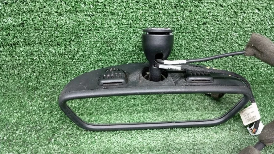 зеркало салона Mercedes-Benz 272988 A207 Mercedes-Benz E-Class 272988 A207 A2048102817