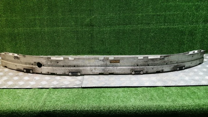 усилитель бампера Bmw N52B25,N52B30,N52B30AE,N52B25A E60 Bmw 5-Series N52B25,N52B30,N52B30AE,N52B25A E60 7178087,51117178080,51117148585,51117148586,51117033696,51547033745