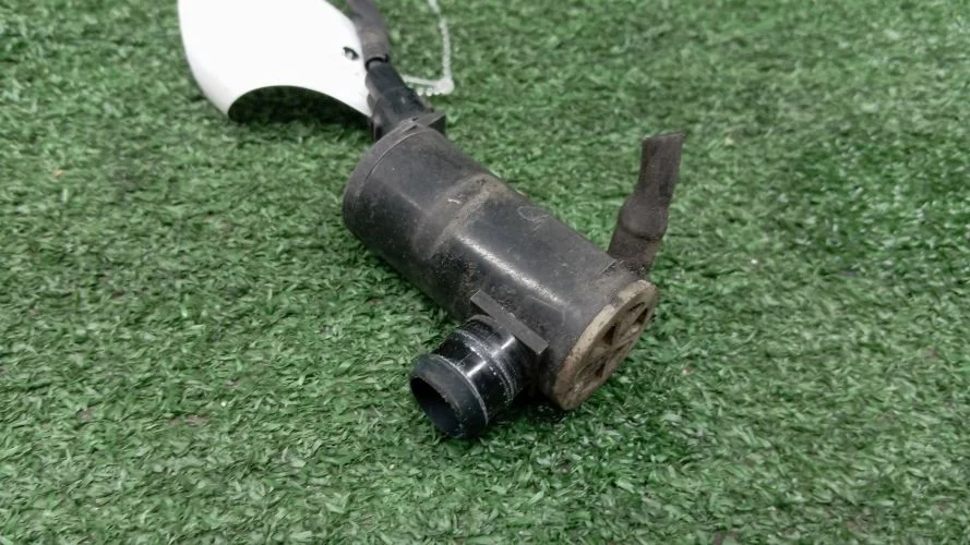 мотор омывателя Kia,Hyundai D4HA SL,LM Kia,Hyundai Sportage,Tucson,Ix35 D4HA SL,LM 985102S100