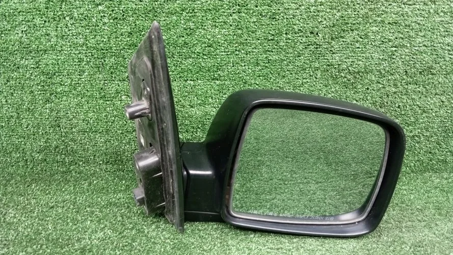 зеркало Hyundai D4CB TQ Hyundai Grand Starex D4CB TQ 876204H600