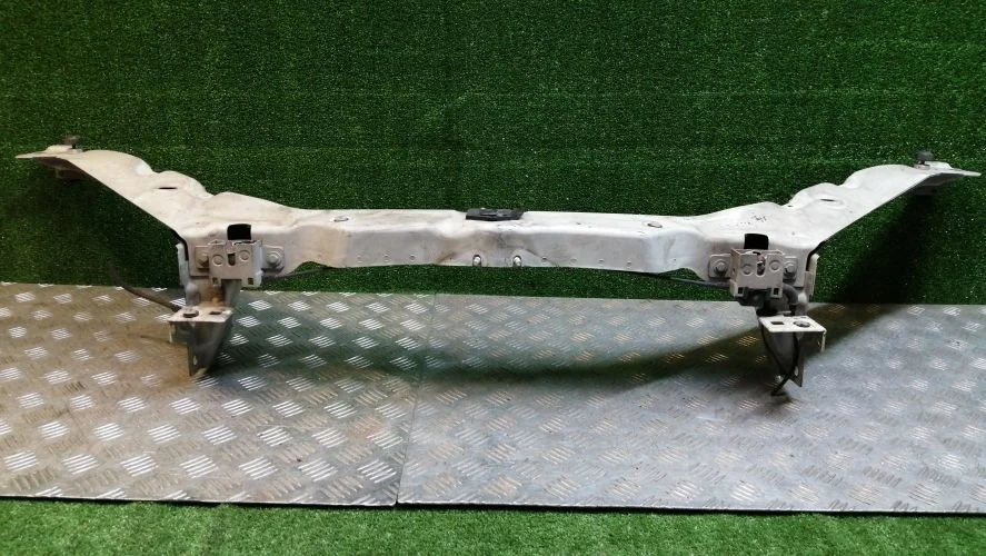 рамка радиатора Jaguar 306DT,200AP X250 Jaguar Xf 306DT,200AP X250 8X2310884A01,C2Z16114