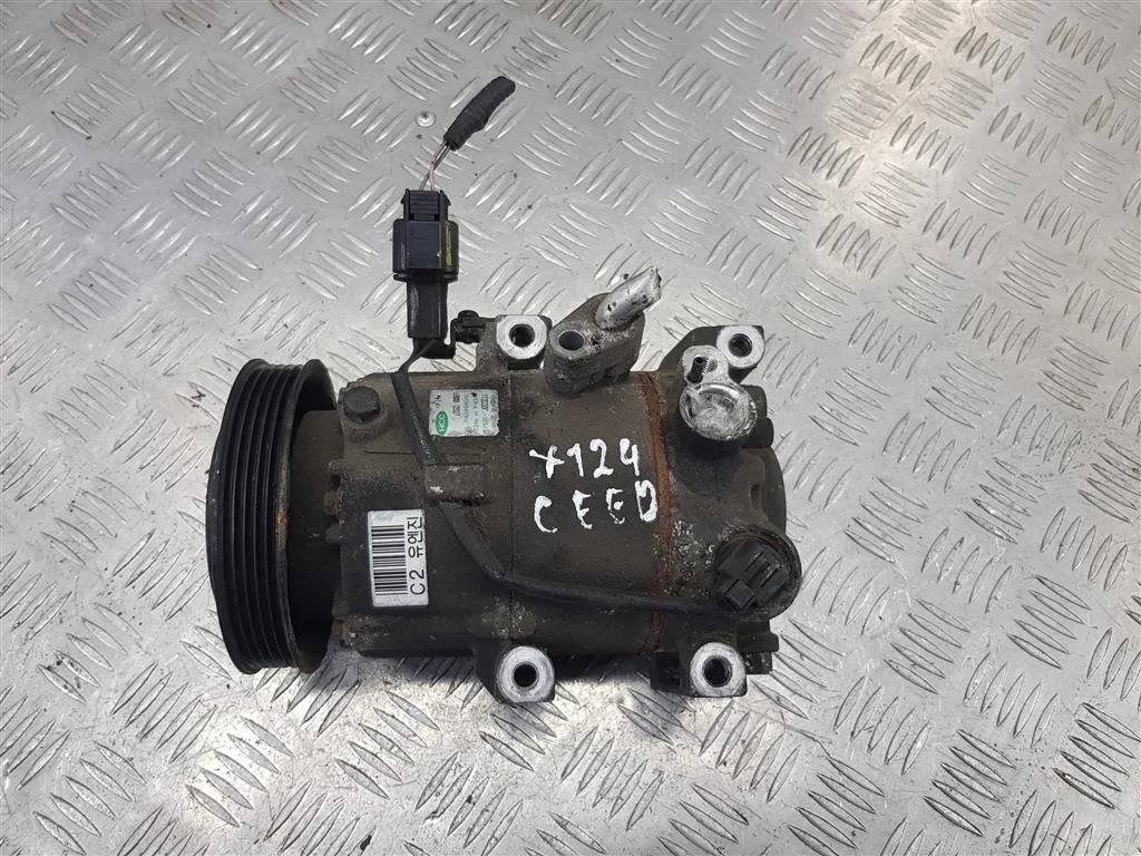 Компрессор кондиционера Kia CEED JD 2012-2018